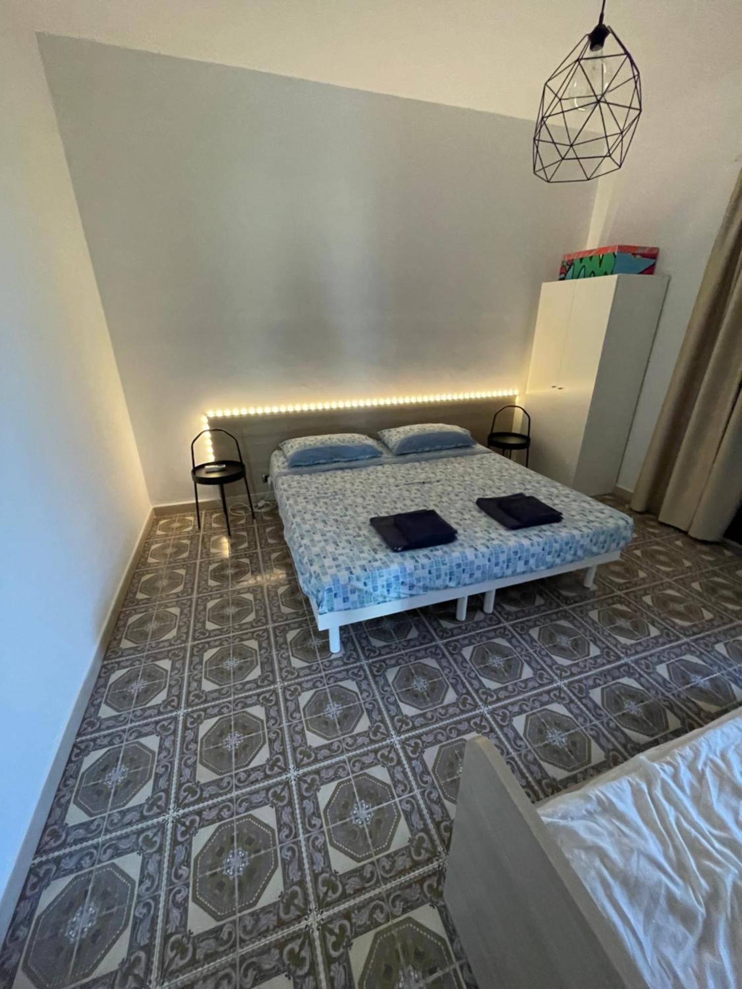 Bed and Breakfast Trentatre Quarantatre Mola di Bari Exterior foto