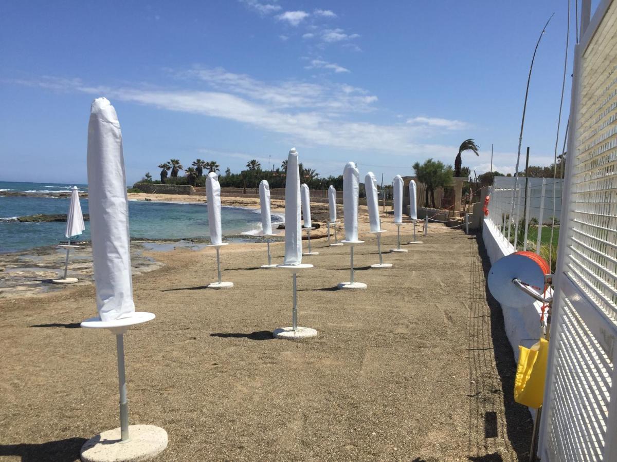 Bed and Breakfast Trentatre Quarantatre Mola di Bari Exterior foto