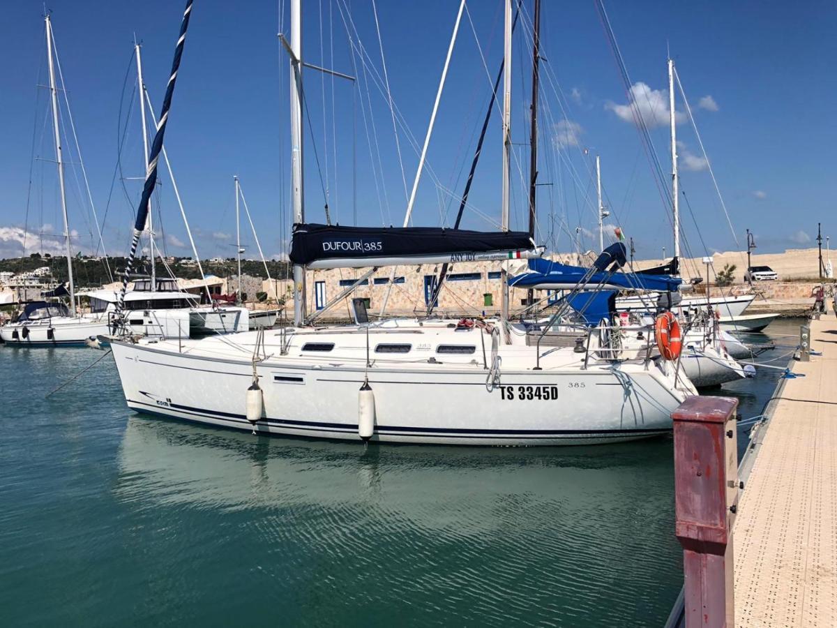 Bed and Breakfast Trentatre Quarantatre Mola di Bari Exterior foto